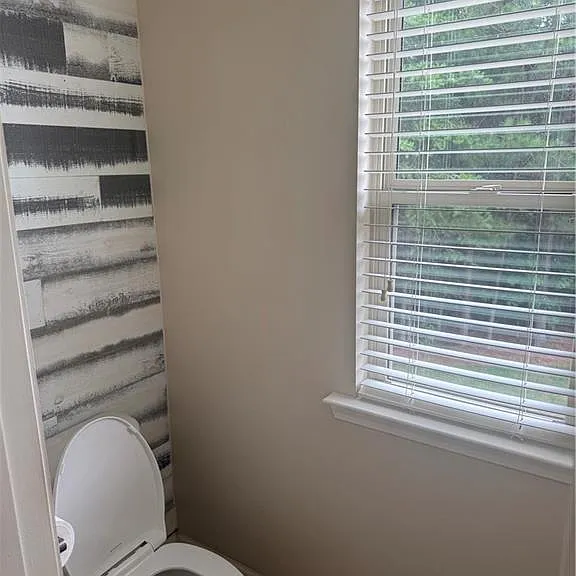 1552 Brookmere Way — Photo 21