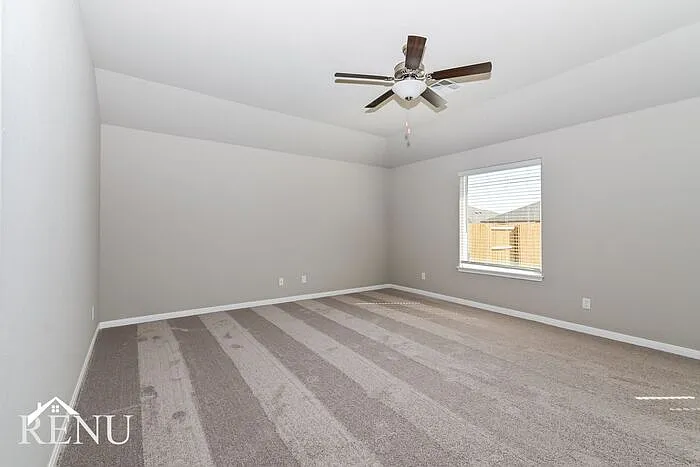 1705 Maroon Dr — Photo 10