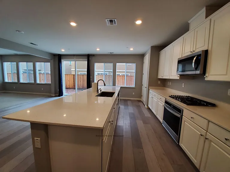 5137 Kolton Pl — Photo 11