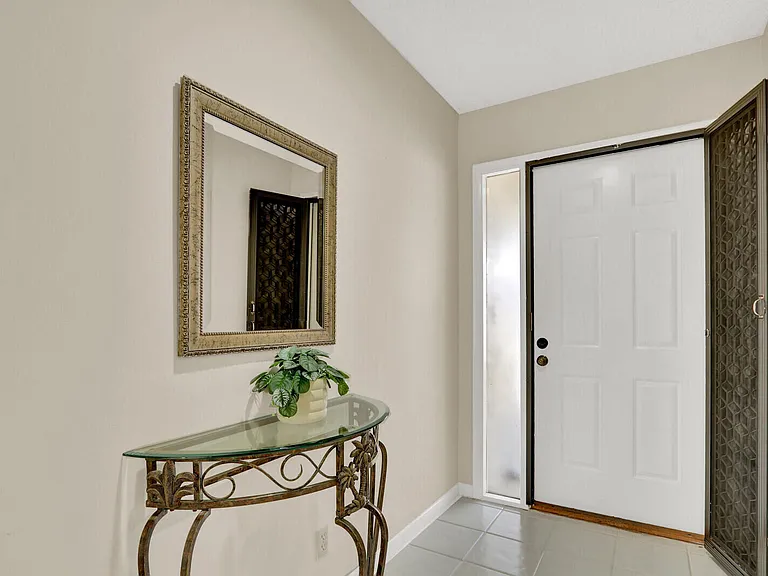 4004 SW Osprey Creek Way — Photo 4