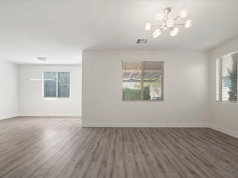 4105 Trillium Bay Ln — Photo 7