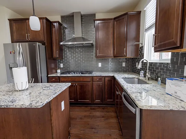 28293 Verona Dr — Photo 4