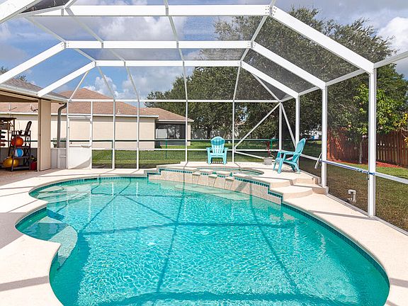 4th image of 6123 NW Drophy Avenue