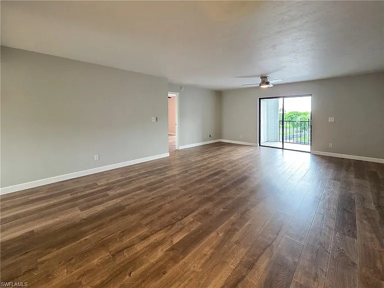 4371 Bay Beach Ln #313 — Photo 9