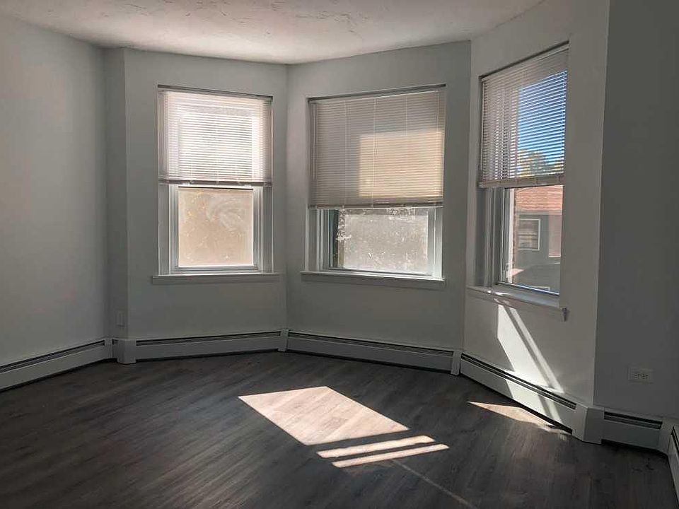 2nd image of 25 Chester St APT 3F