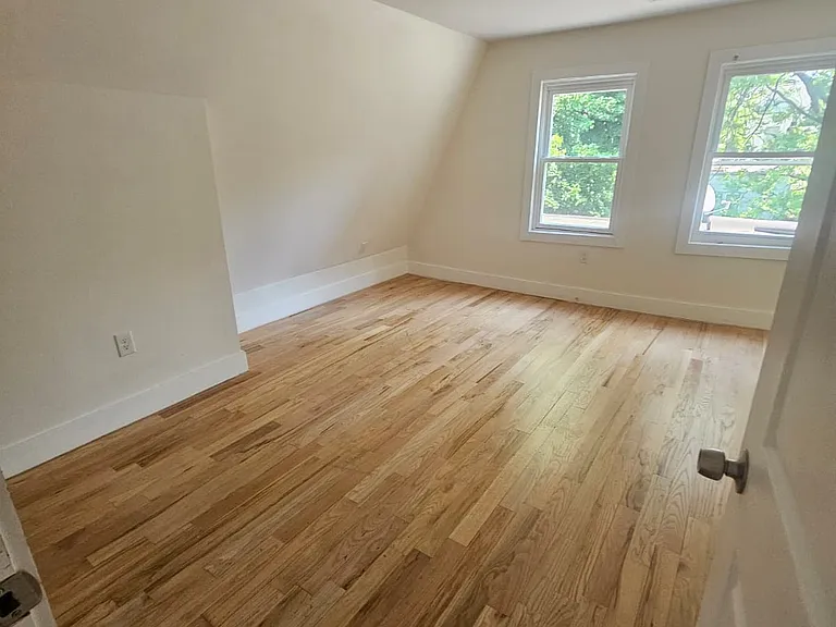 870 S 16th St #3 — Photo 5