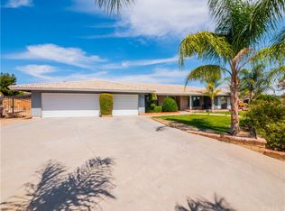 16370 White Gold Ct, Riverside, CA 92504