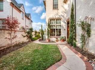 734 Warwick Ln, Coppell, TX 75019