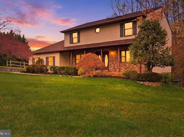 1290 Whirl A Way Ct, Gambrills, MD 21054