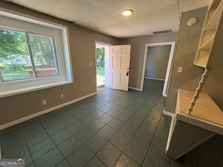 207 Reynolds St NE #3C — Photo 2