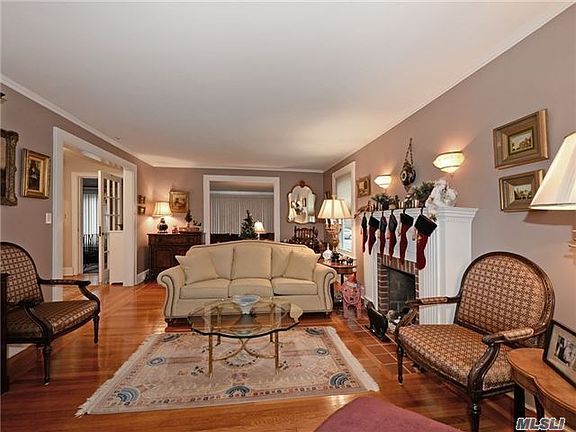 3rd image of 21815 43rd Ave