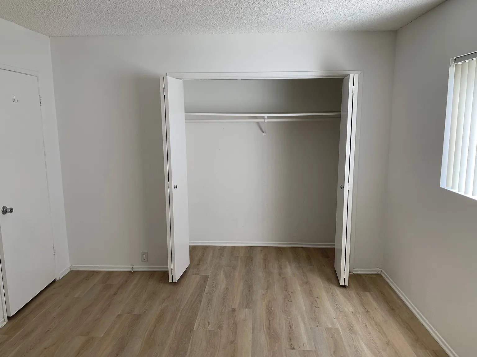 108 Catamaran St — Photo 3