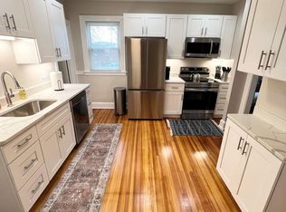 184 S Highland St FLOOR 2, West Hartford, CT 06119