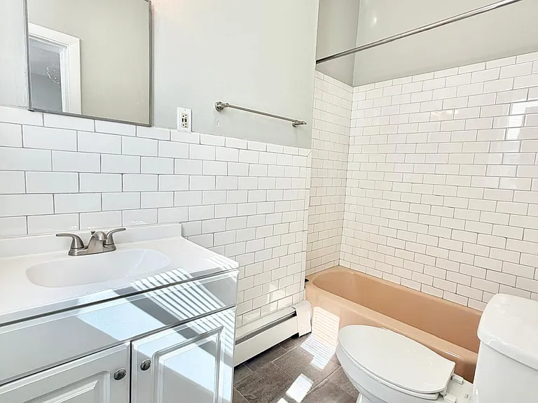 191 Wooster St #2D2 — Photo 4
