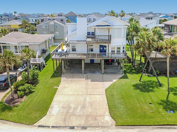 5th image of 4115 Buccaneer Blvd