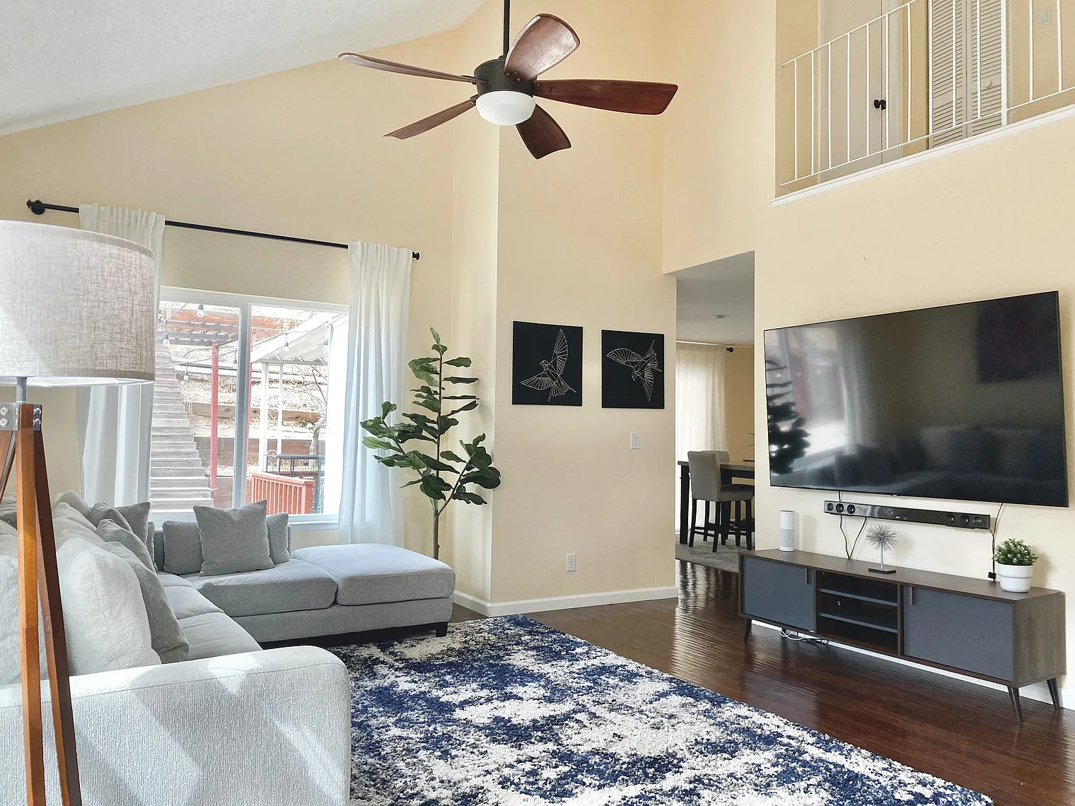 3 bed, 2.0 bath, 1550 sqft, $6,731 — Photo 4