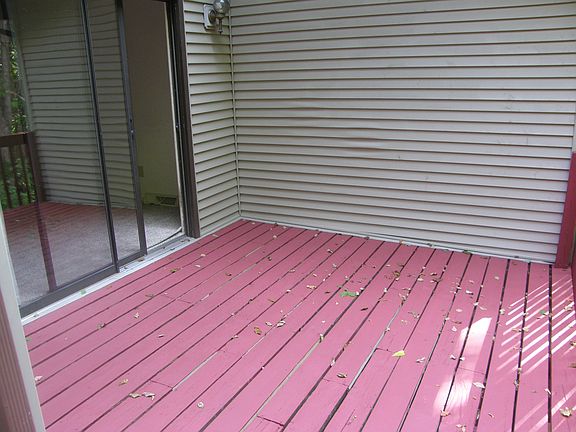 REAR DECK