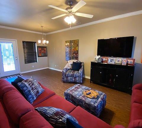 4th image of 7264 Barksdale Ln