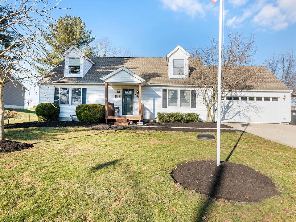 1st image of 541 E Lakeshore Dr SE
