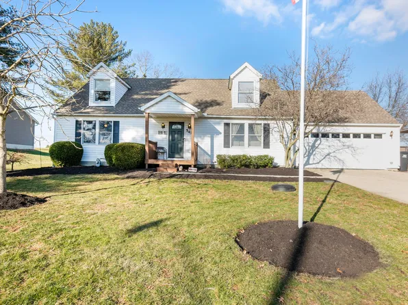 541 E Lakeshore Dr SE, Hebron, OH 43025