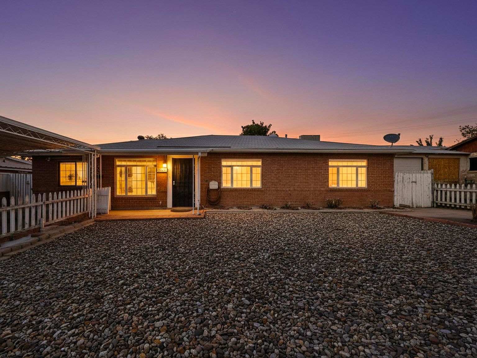 8623 Menaul Blvd NE, Albuquerque, NM 87112 | Zillow