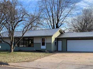 1211 18th St S, Wisconsin Rapids, WI 54494