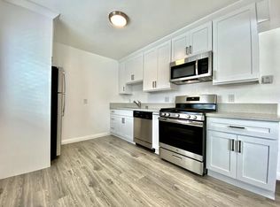 1801 Manhattan Beach Blvd, Manhattan Beach, CA 90266