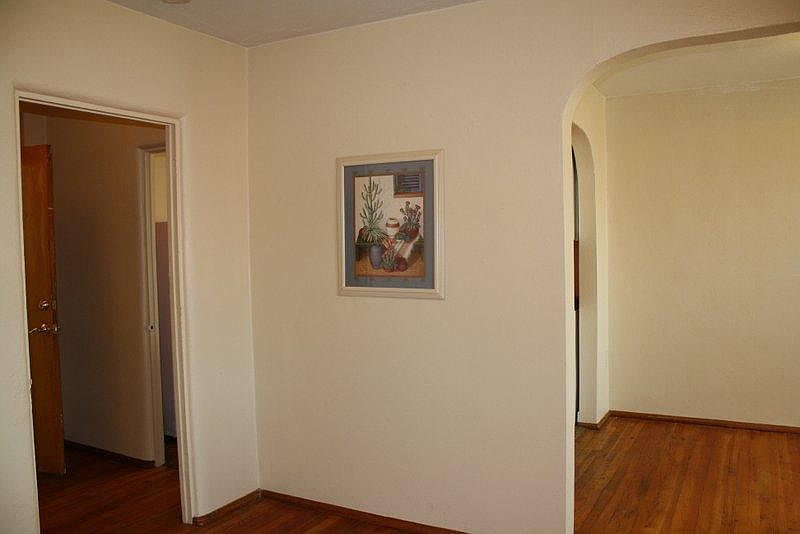 1st image of 601 E Main St APT 3B