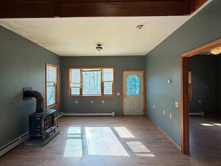 191 Farrell Rd — Photo 15