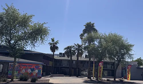 Oasis on Grand Photo 1