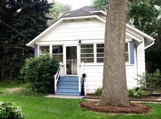 812 Western Ave, Glen Ellyn, IL 60137