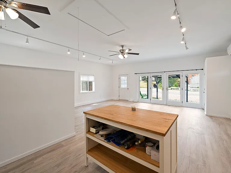 15 Rockland House Rd #A — Photo 6
