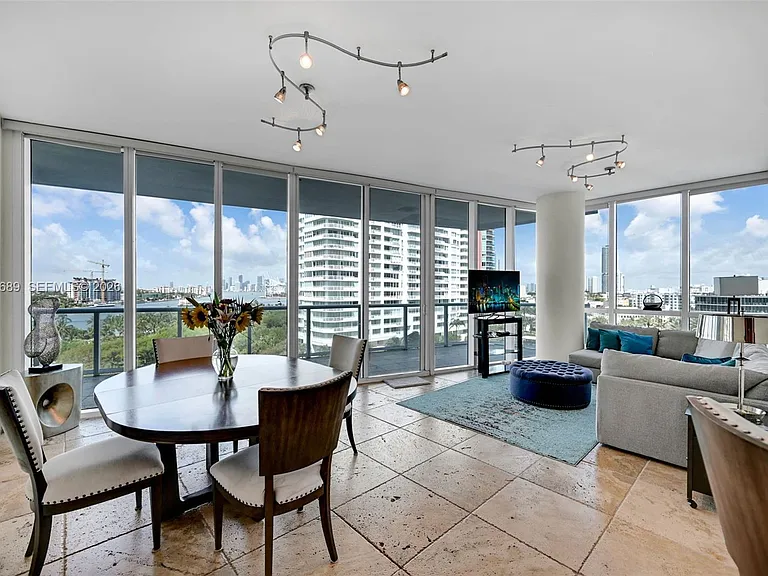 100 S Pointe Dr #801 — Photo 17
