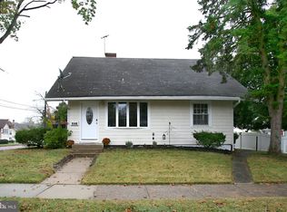 6148 Camden Ave, Pennsauken, NJ 08110