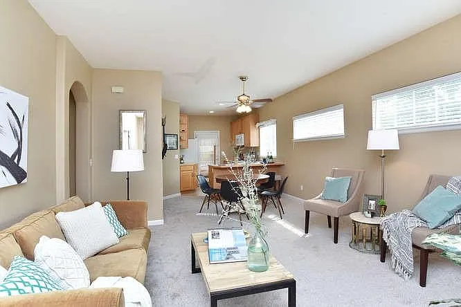 1550 Haymarket St — Photo 5