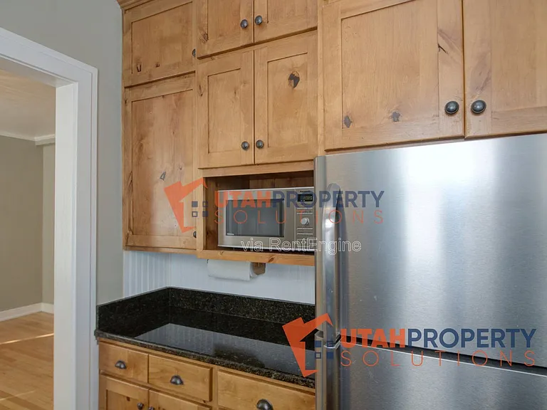 29 S State St #313 — Photo 13