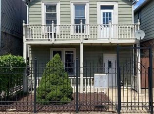 1706 W Augusta Blvd #1, Chicago, IL 60622