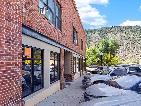 2nd image of 386 W Main St APT 6