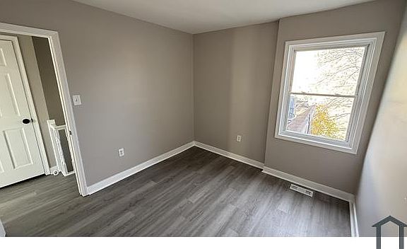 3rd image of 1217 W Susquehanna Ave #2