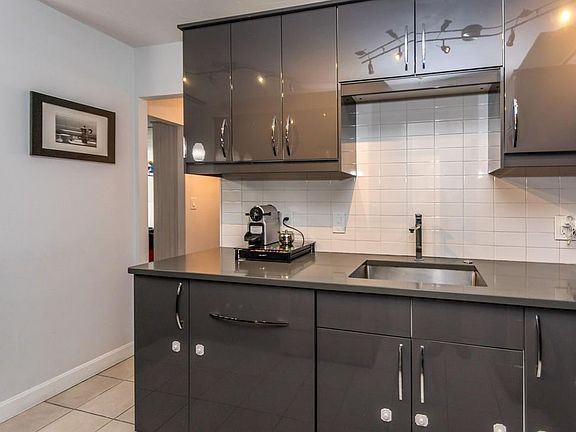 4th image of 99 Pond Ave APT 322