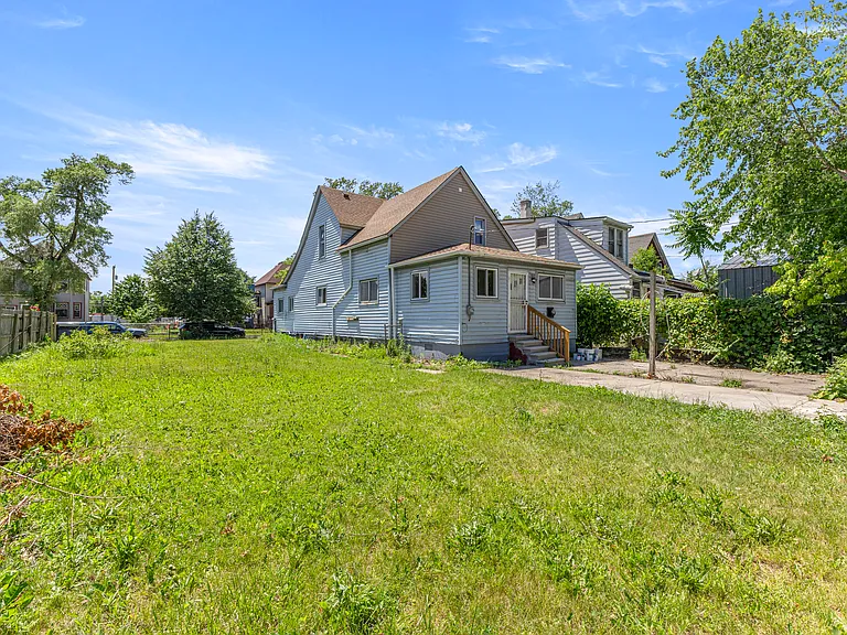 1288 Dragoon St — Photo 37