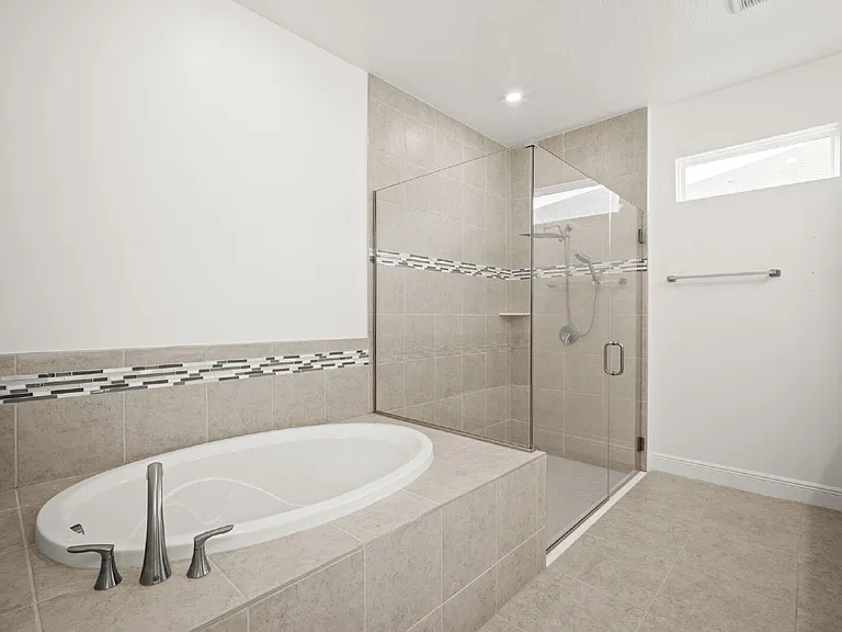 6185 Moonrise Dr — Photo 30