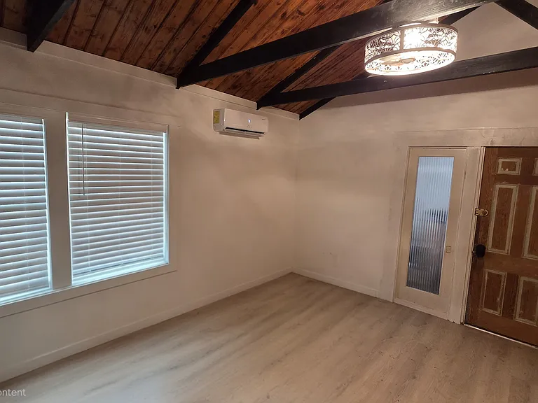 300 Kegley St — Photo 21
