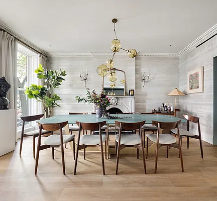 Sold by Compass | media 10