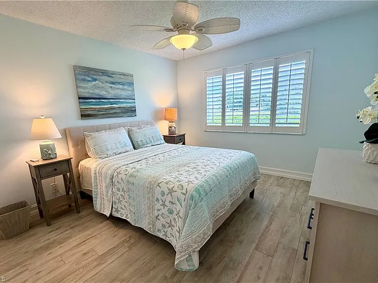 105 Penny Ln #5 — Photo 13