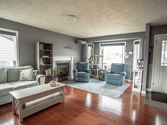 4th image of 6 E Borealis Rd