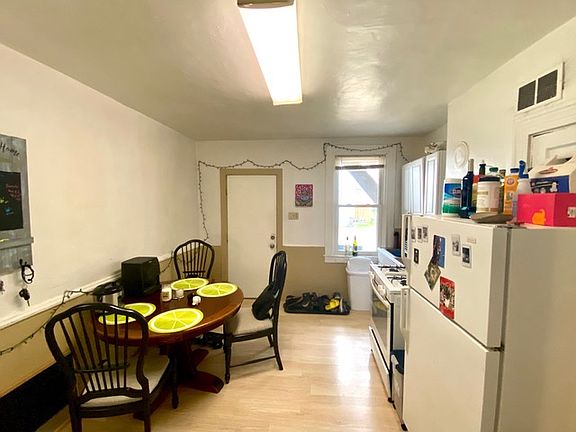 3rd image of 3035 Brereton St APT 1