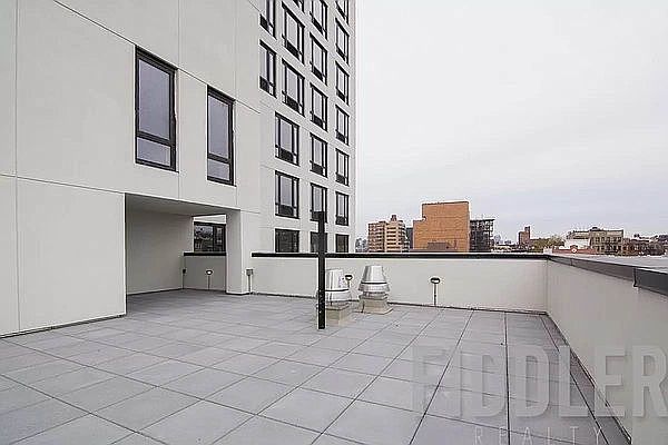 1st image of 559 4th Ave #607