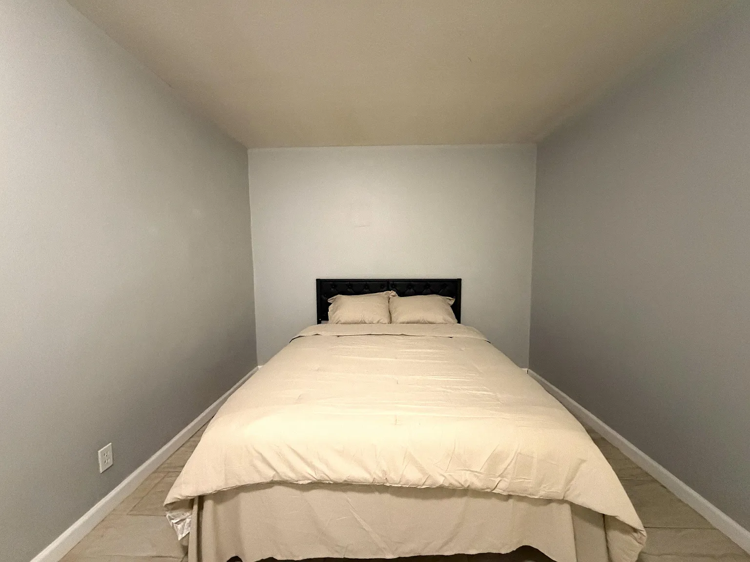 1 bed, 1.0 bath, 600 sqft, $1,546 — Photo 1