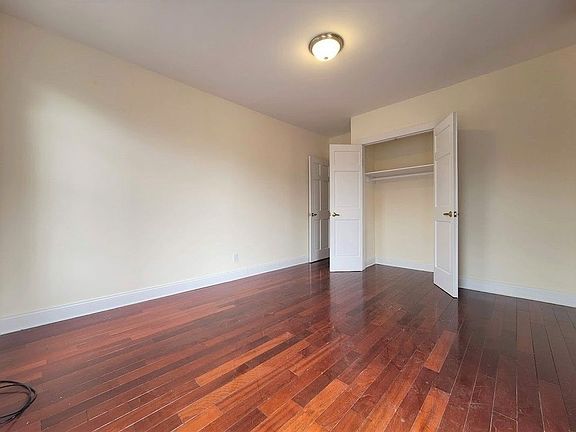2nd image of 160 2nd Ave #11